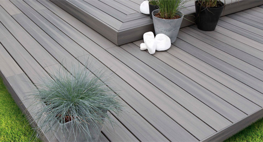 Terrasse bois composite en Ille et Vilaine